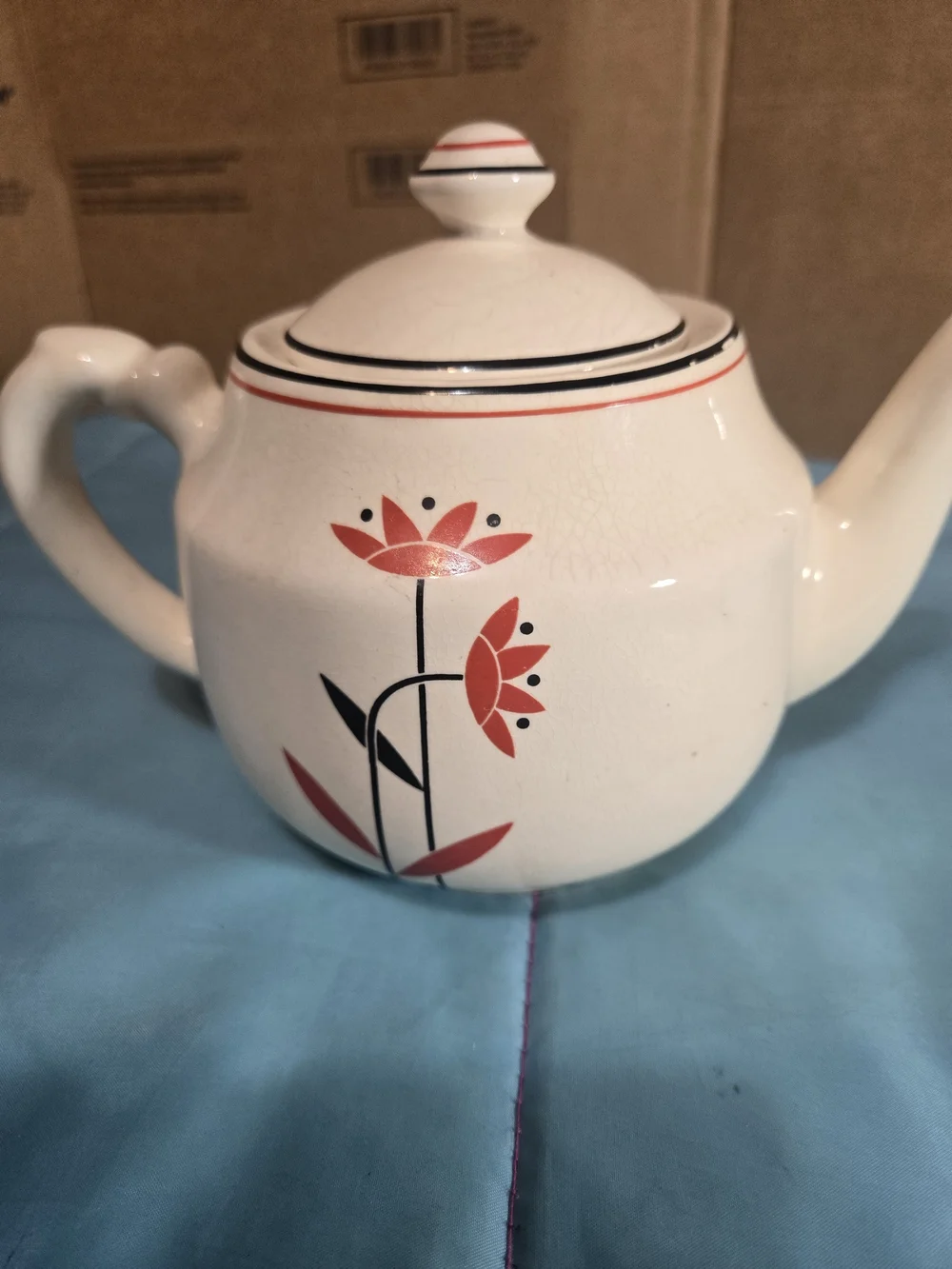Vintage Harker Hot Oven Tea Pot 1930s Art Deco Design